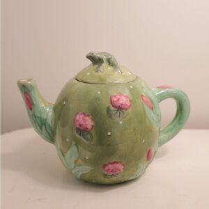 Green Floral Ceramic Teapot with Frog Lid